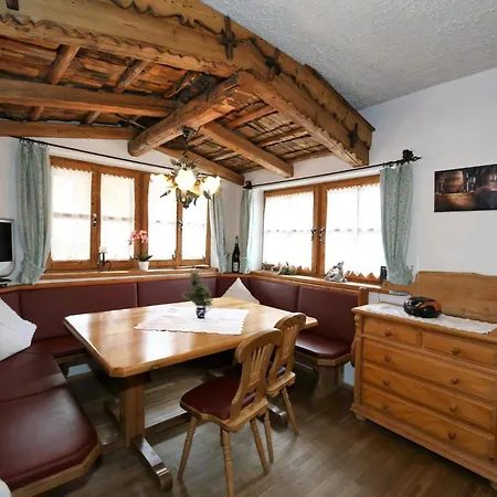 In With Mountain Views *