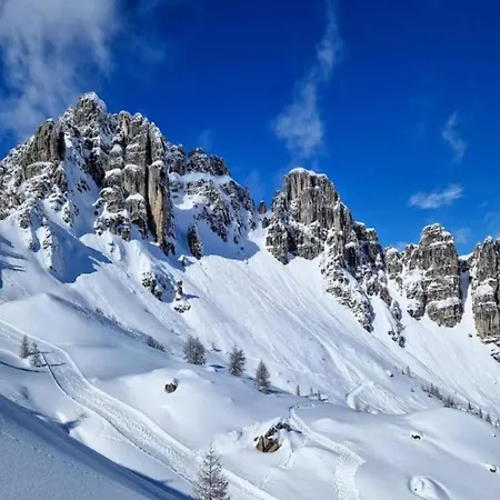 Tatil Evi In With Mountain Views *